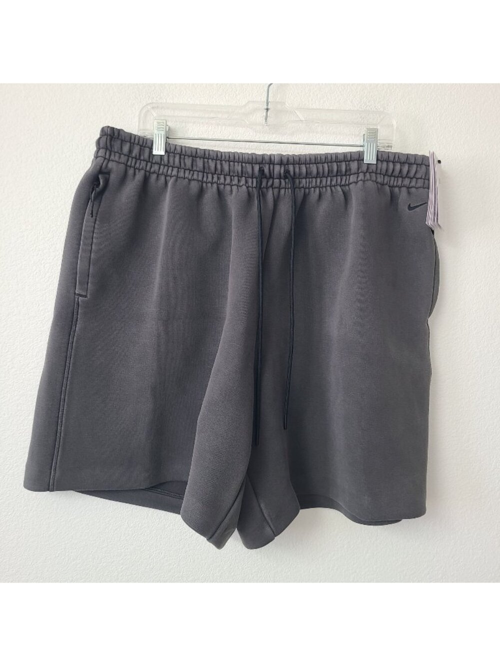 Nike Tech Fleece Heavyweight Shorts HJ0692-010 Size XL